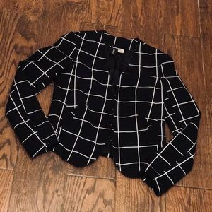 MAKE OFFER Divided Black and white blazer